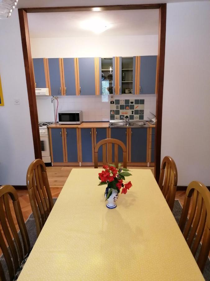 Apartment Artemisia 1 Трогир Экстерьер фото